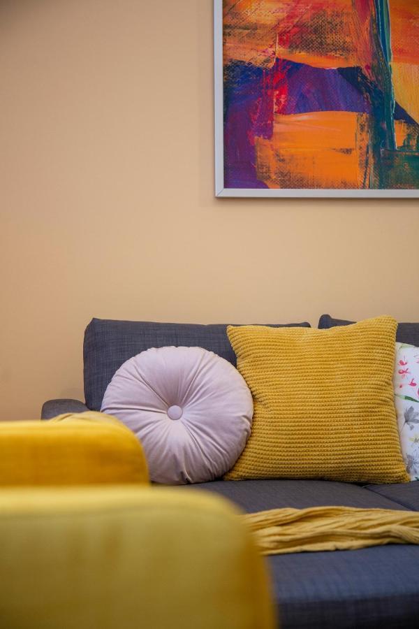 Cozy Home By Bella In The Heart Of Budapest Exterior photo