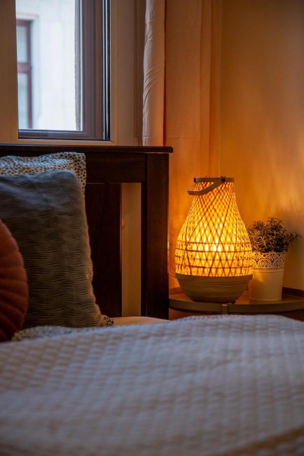 Cozy Home By Bella In The Heart Of Budapest Exterior photo