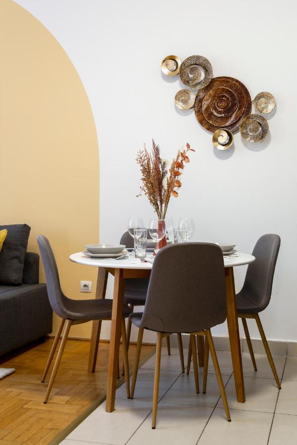 Cozy Home By Bella In The Heart Of Budapest Exterior photo